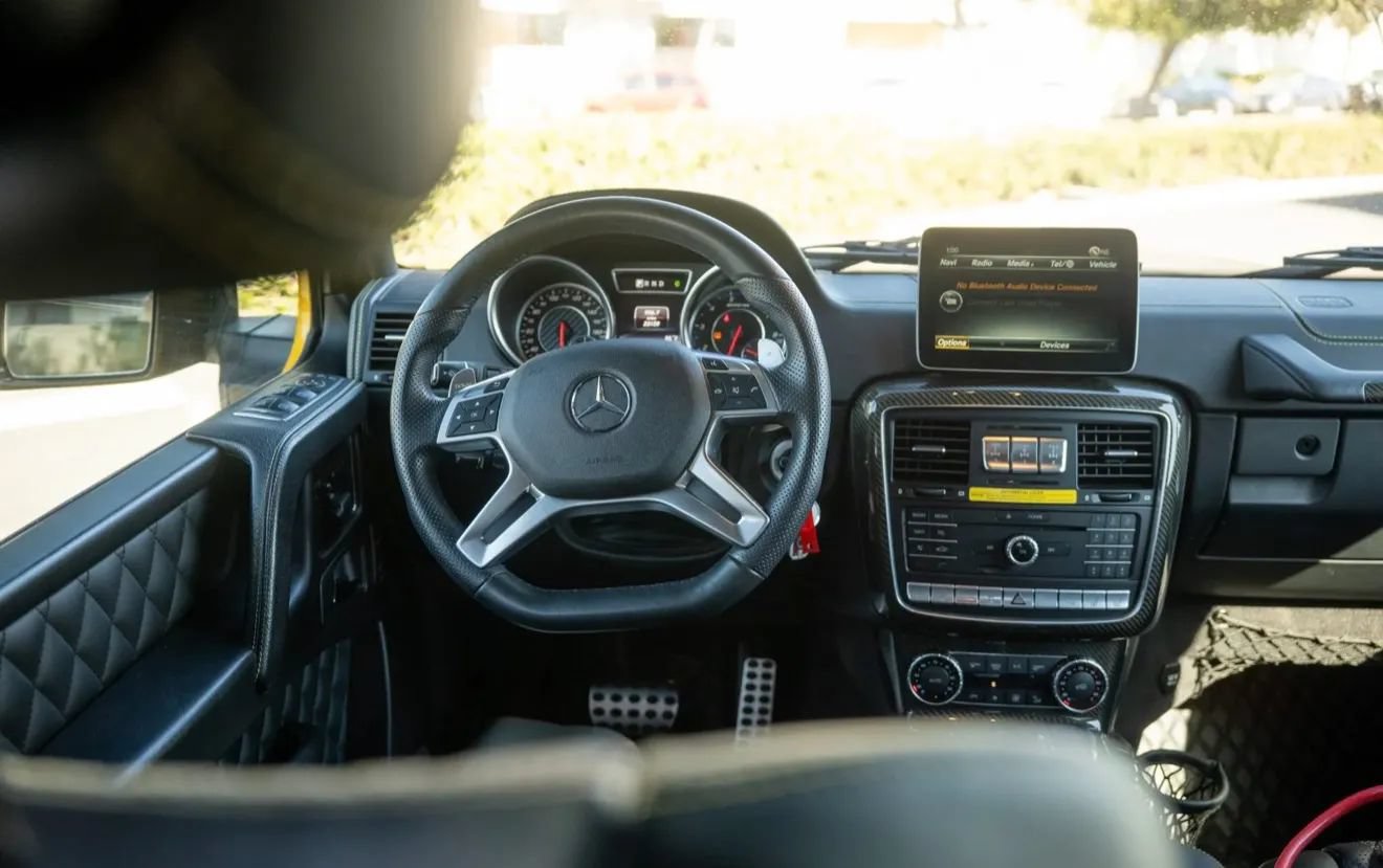 Used 2017 Mercedes-Benz G 65 AMG 4MATIC w/ Solarbeam Edition image 17
