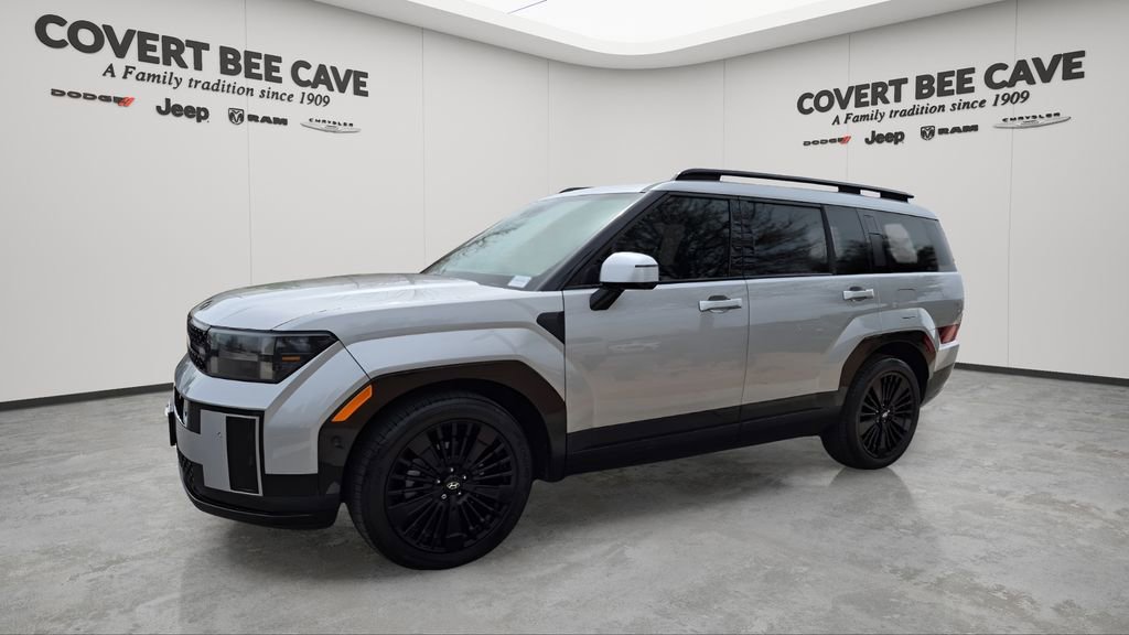 Used 2025 Hyundai Santa Fe Calligraphy image 3