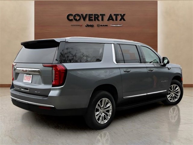 Used 2022 GMC Yukon XL SLT w/ SLT Luxury Package image 5