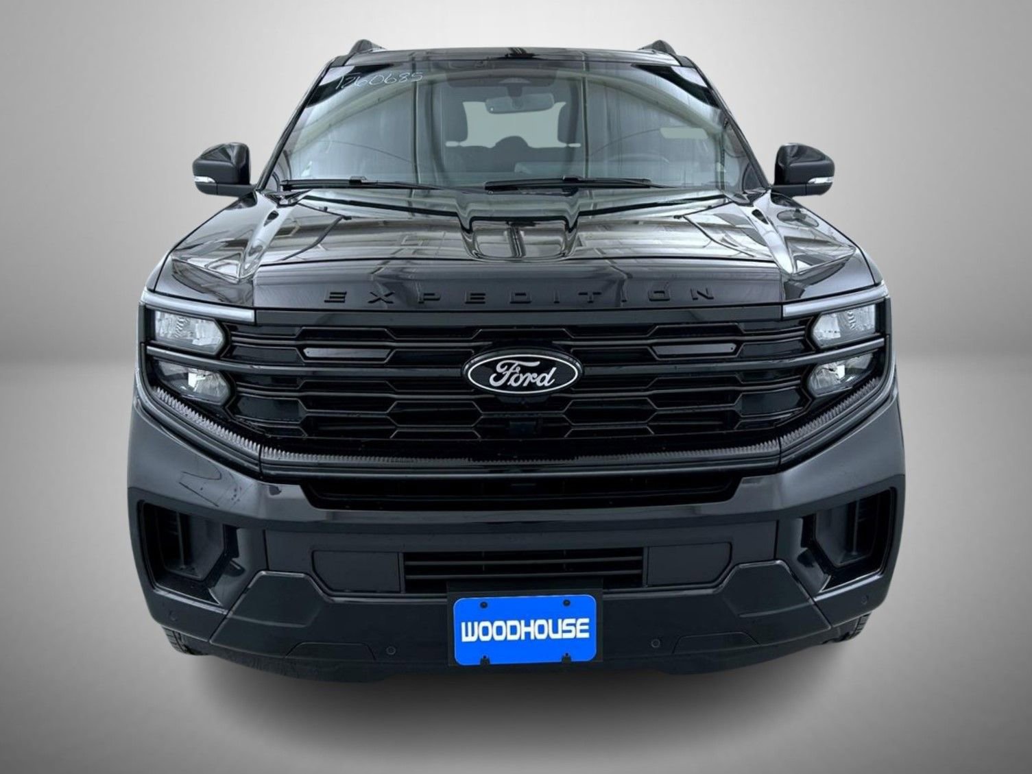 New 2026 Ford Expedition Platinum image 2