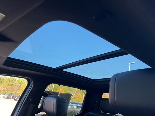 Used 2024 Toyota Tundra Platinum image 32