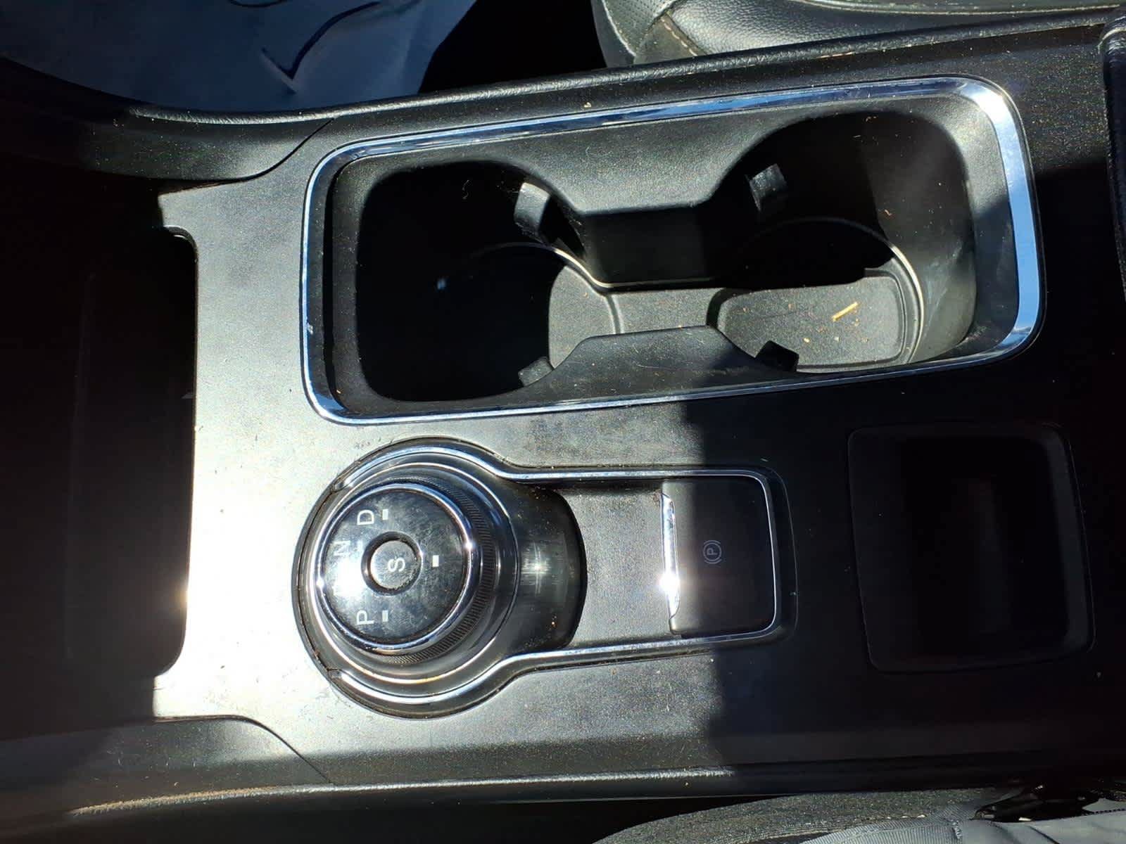 Used 2020 Ford Fusion Titanium AWD/4WD image 22