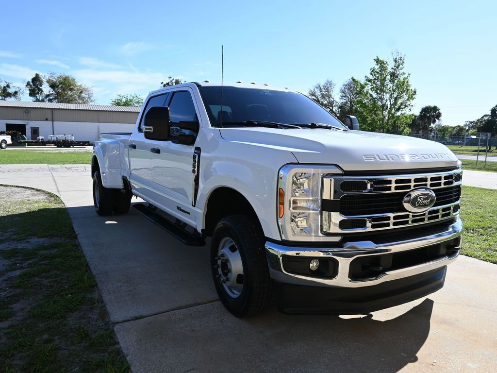 Certified 2024 Ford F350 XLT image 23