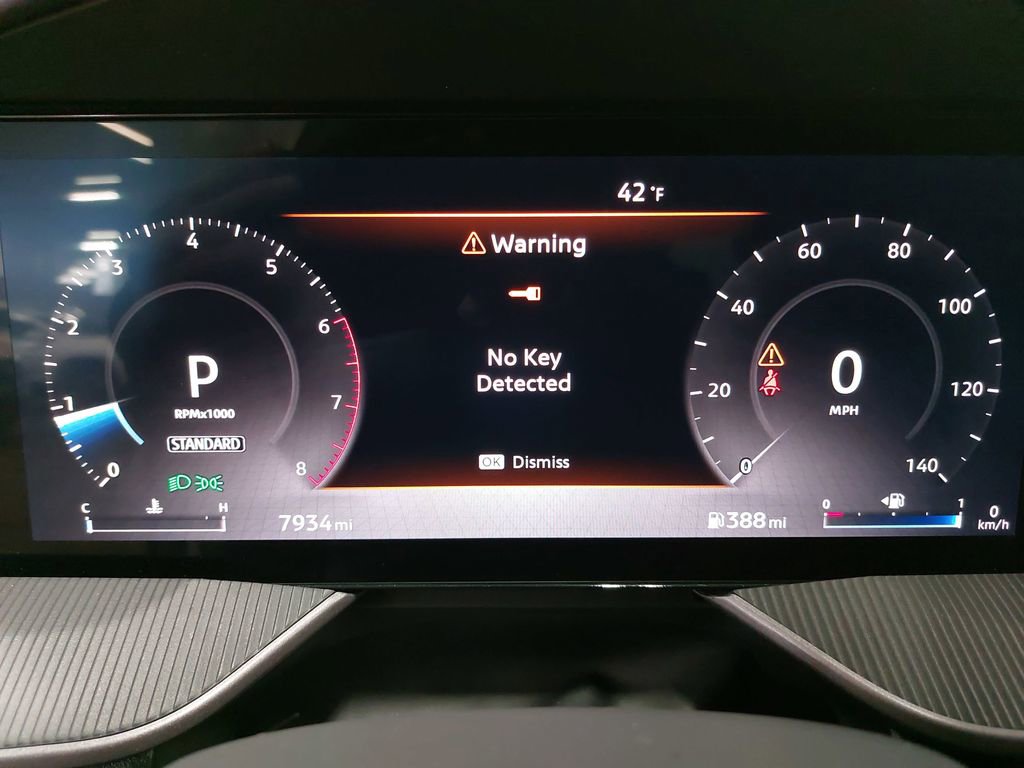 Certified 2025 Nissan Murano SV w/ Cargo Package image 19