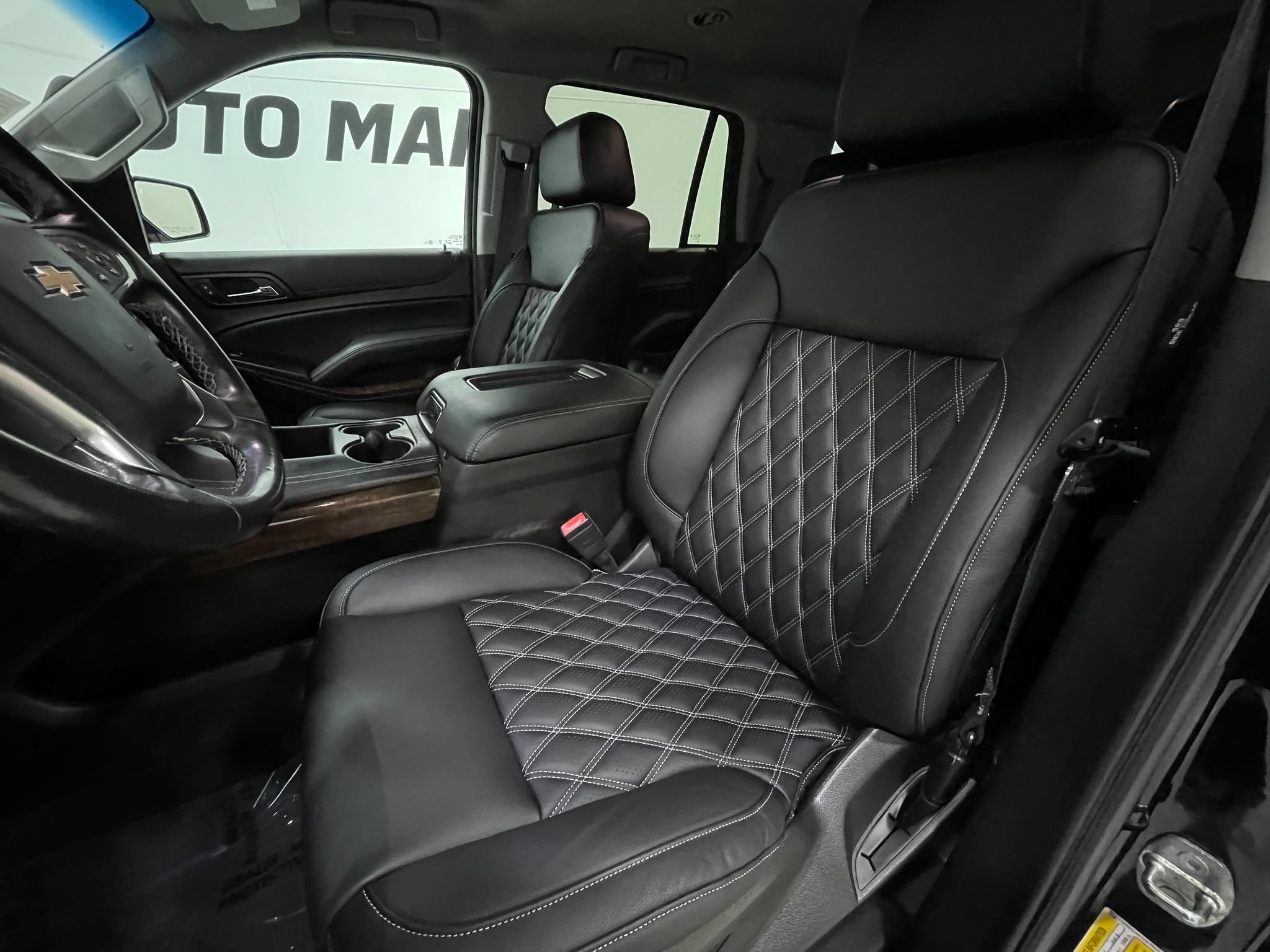 Used 2018 Chevrolet Tahoe LS AWD/4WD image 11