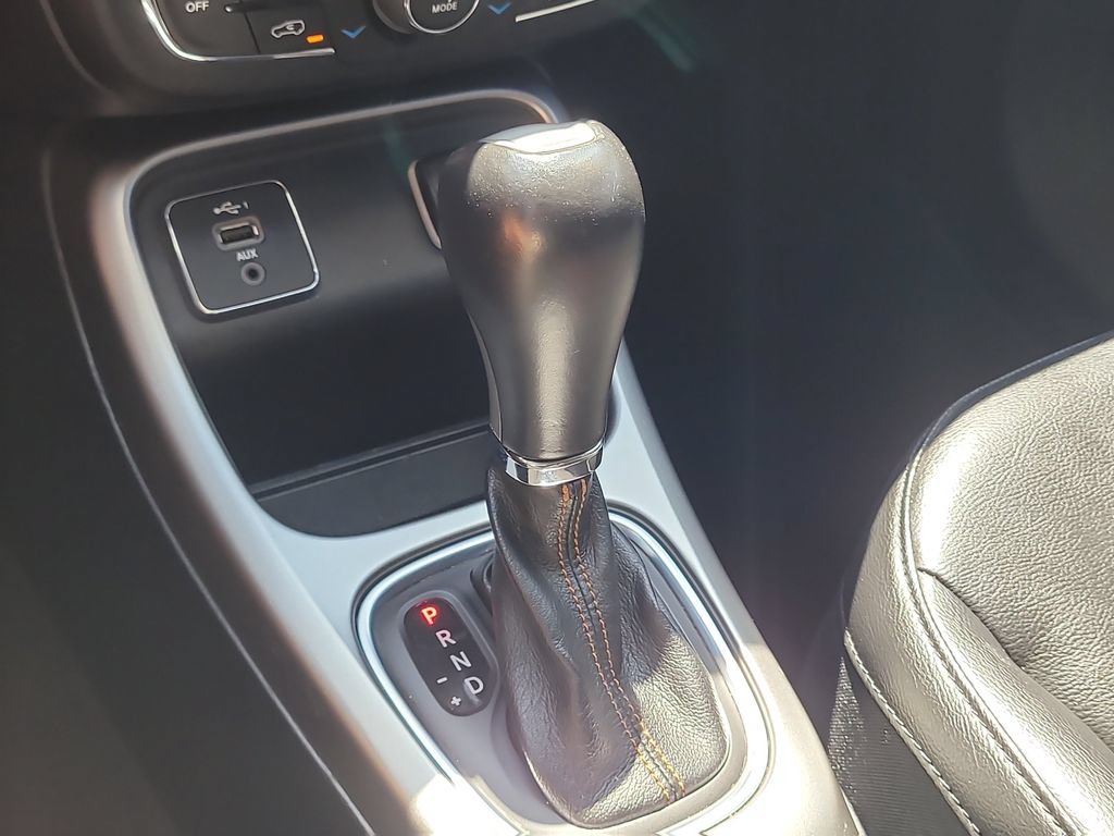 Used 2019 Jeep Compass Latitude FWD image 27