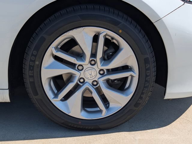Used 2018 Honda Accord LX image 8