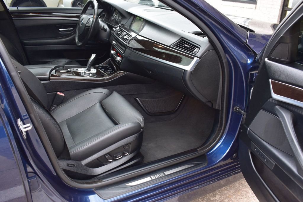 Used 2013 BMW 535i xDrive Sedan AWD/4WD image 19