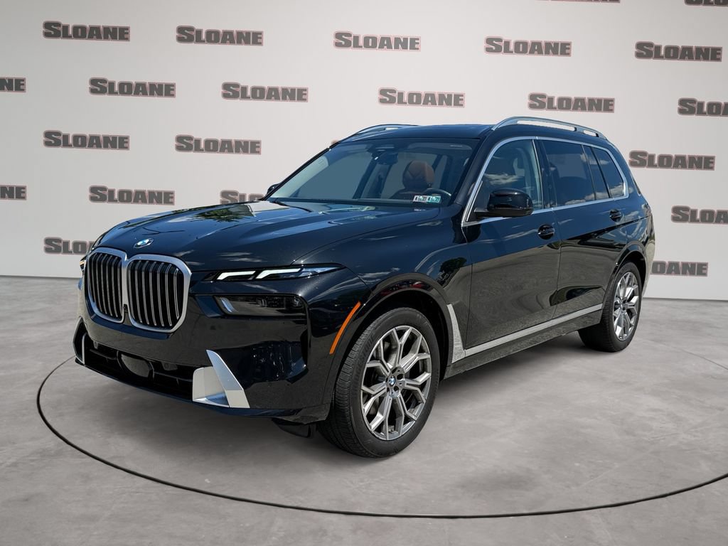 Certified 2025 BMW X7 xDrive40i w/ Premium Package AWD/4WD image 1