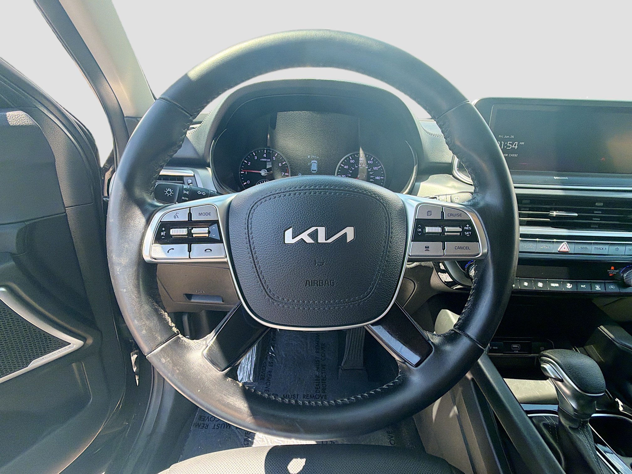 Used 2022 Kia Telluride LX AWD/4WD image 18