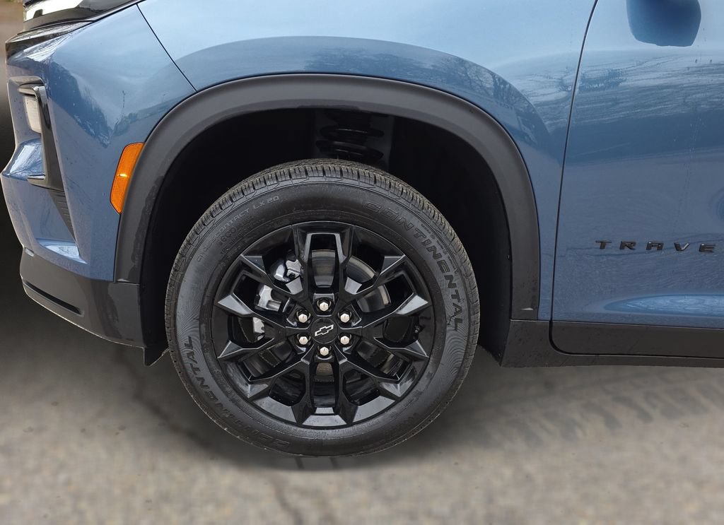 New 2026 Chevrolet Traverse LT w/ Midnight/Sport Edition FWD image 25