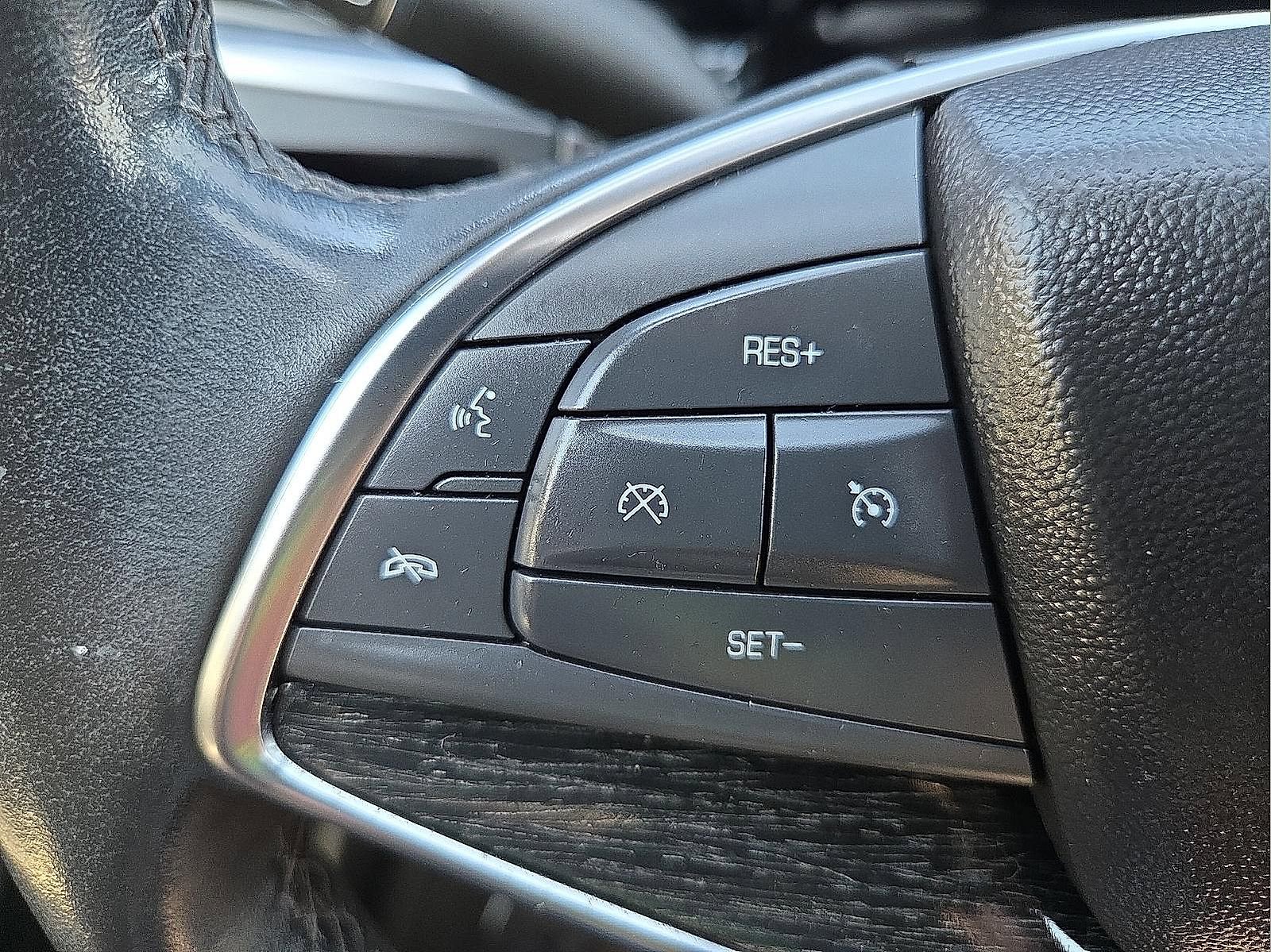 Certified 2023 Cadillac XT5 Premium Luxury image 17