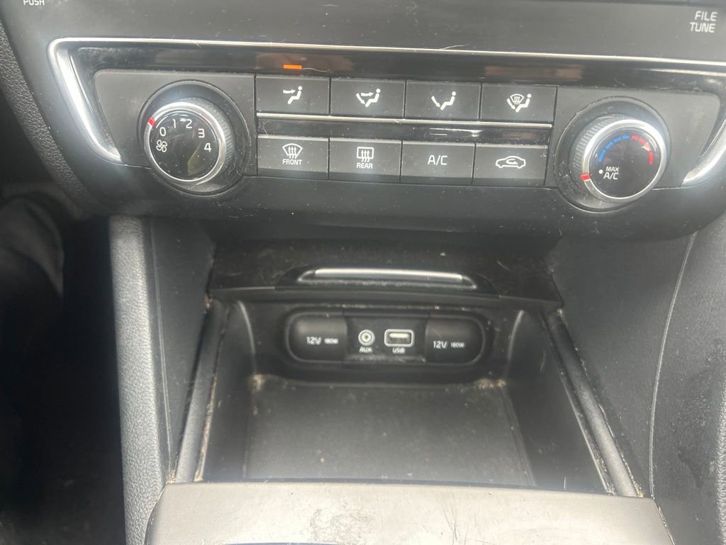 Used 2019 Kia Optima LX FWD image 10