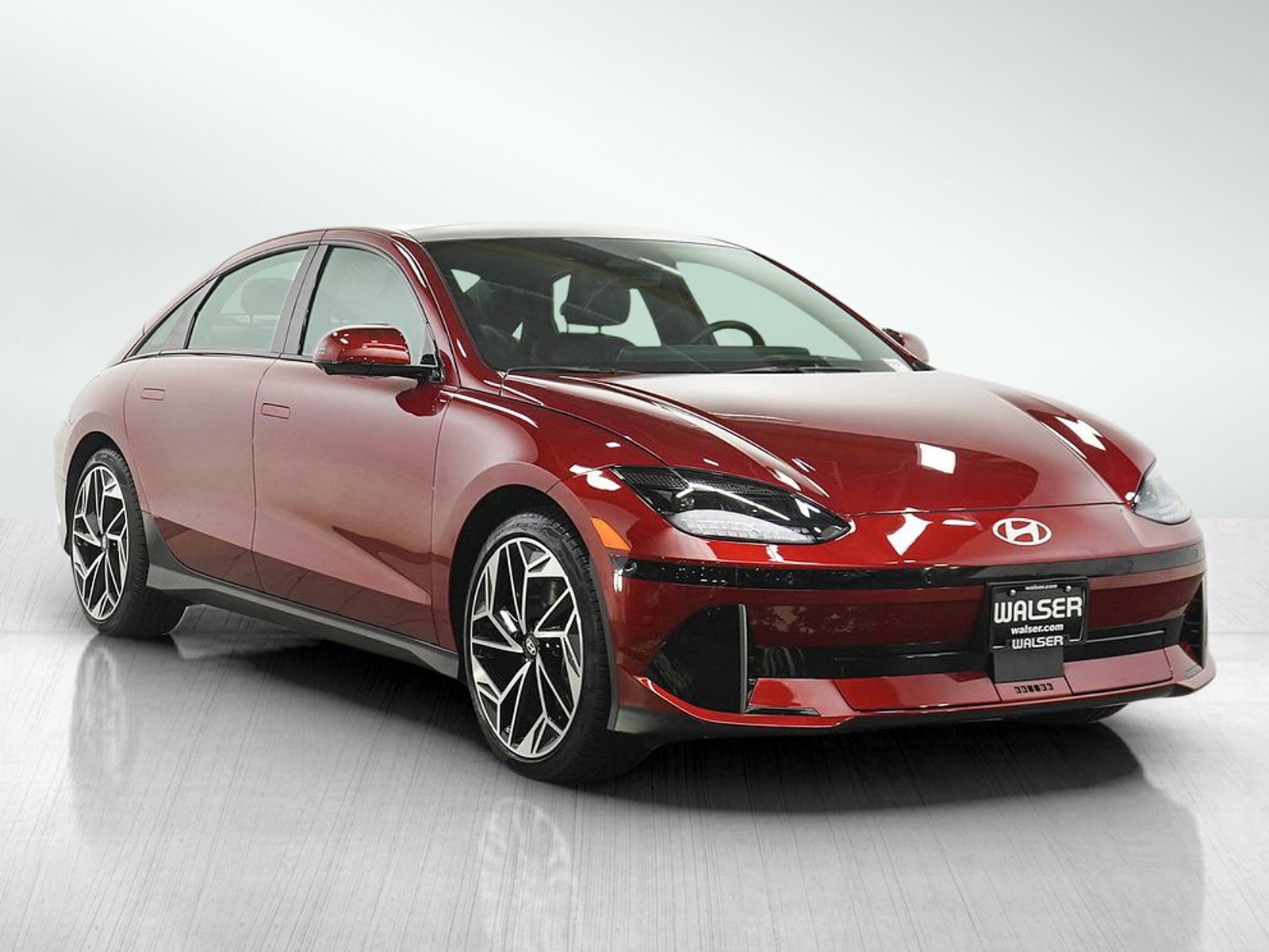Used 2025 Hyundai Ioniq 6 Limited AWD/4WD image 7