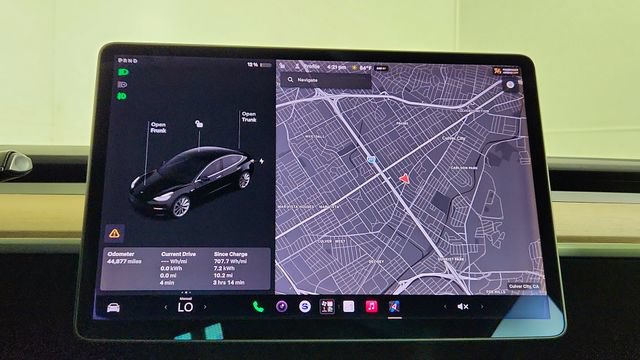Used 2019 Tesla Model 3 RWD image 17