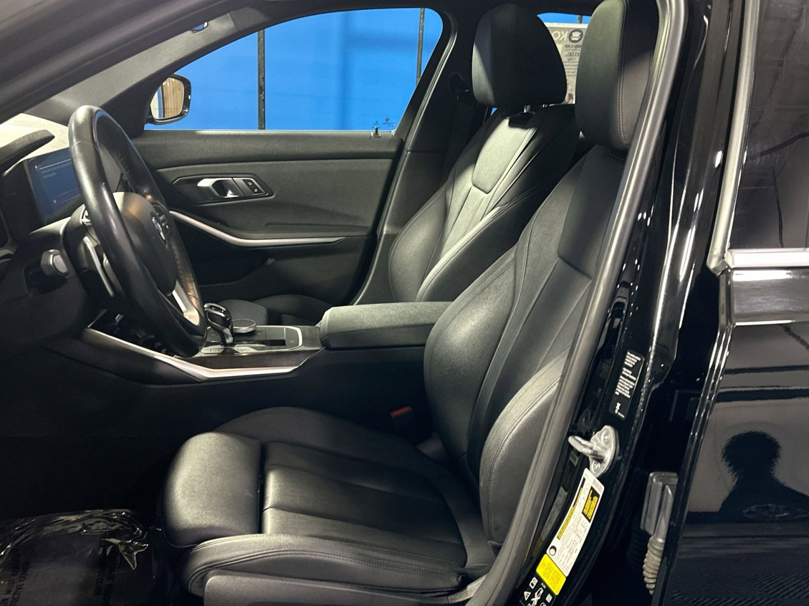 Used 2020 BMW 330i xDrive Sedan w/ Convenience Package image 13