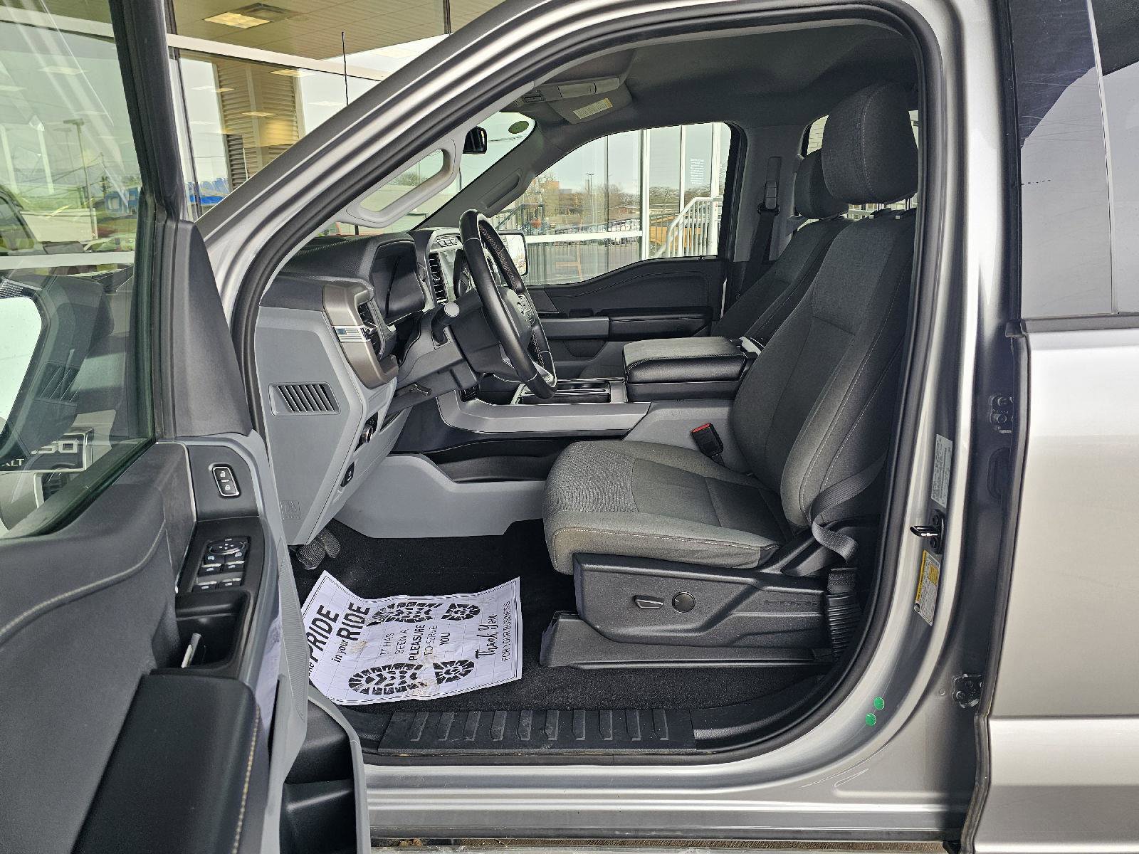Used 2024 Ford F150 XLT w/ Mobile Office Package image 19
