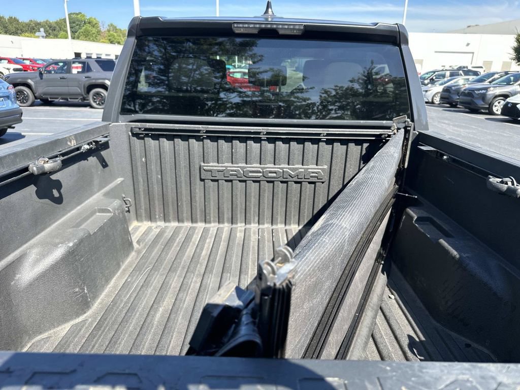 Used 2024 Toyota Tacoma SR5 AWD/4WD image 11