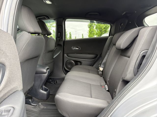 Used 2022 Honda HR-V Sport image 13