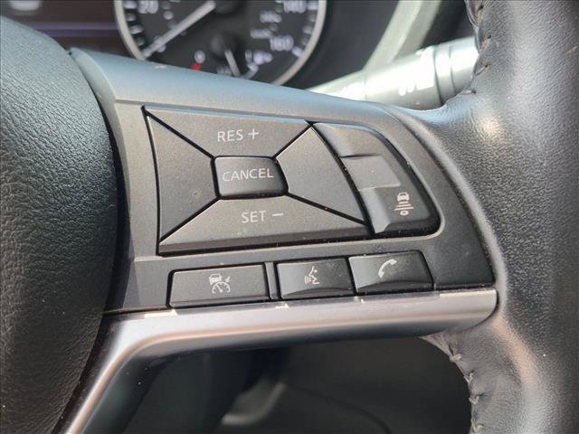 Used 2020 Nissan Sentra SV FWD image 11