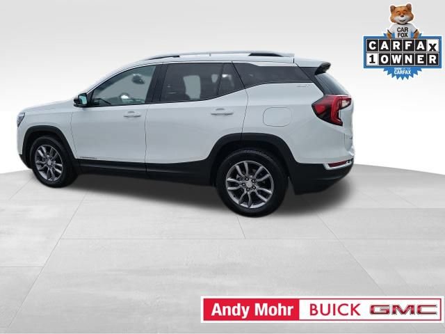 Used 2024 GMC Terrain SLT FWD image 13