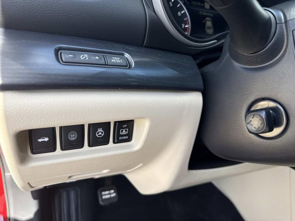 Used 2023 Nissan Maxima Platinum w/ Sport Mat Group image 29