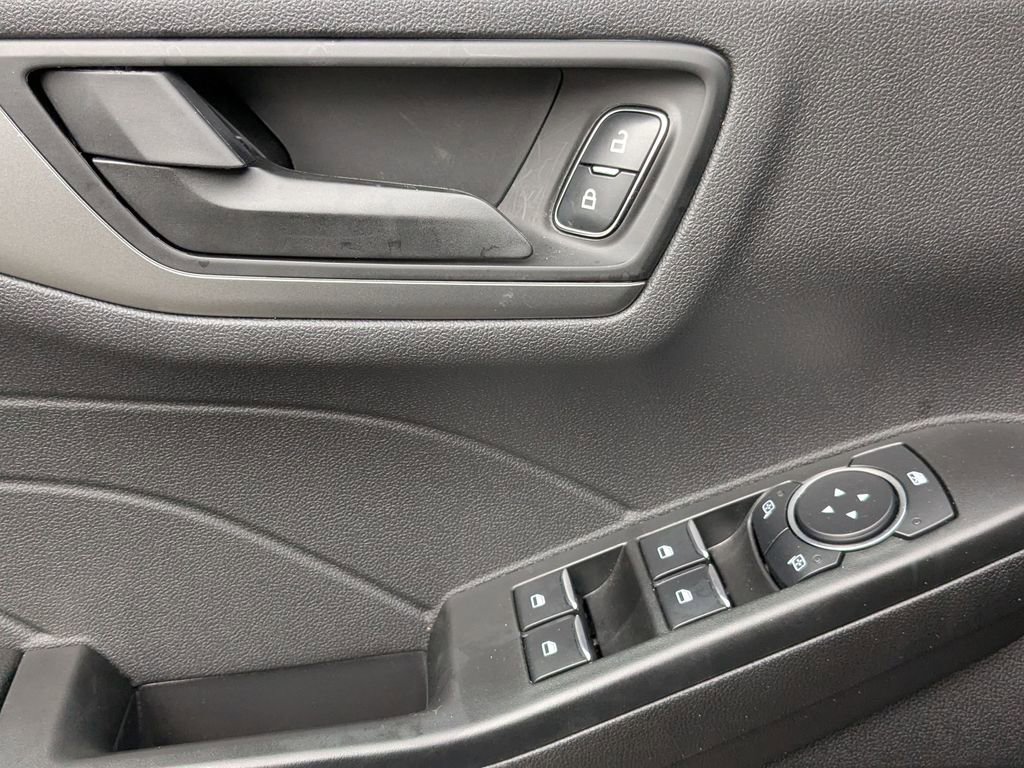 Used 2023 Ford Escape Active w/ Tech Pack #1 AWD/4WD image 12