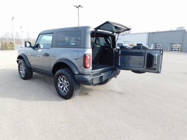 Used 2025 Ford Bronco Badlands image 19
