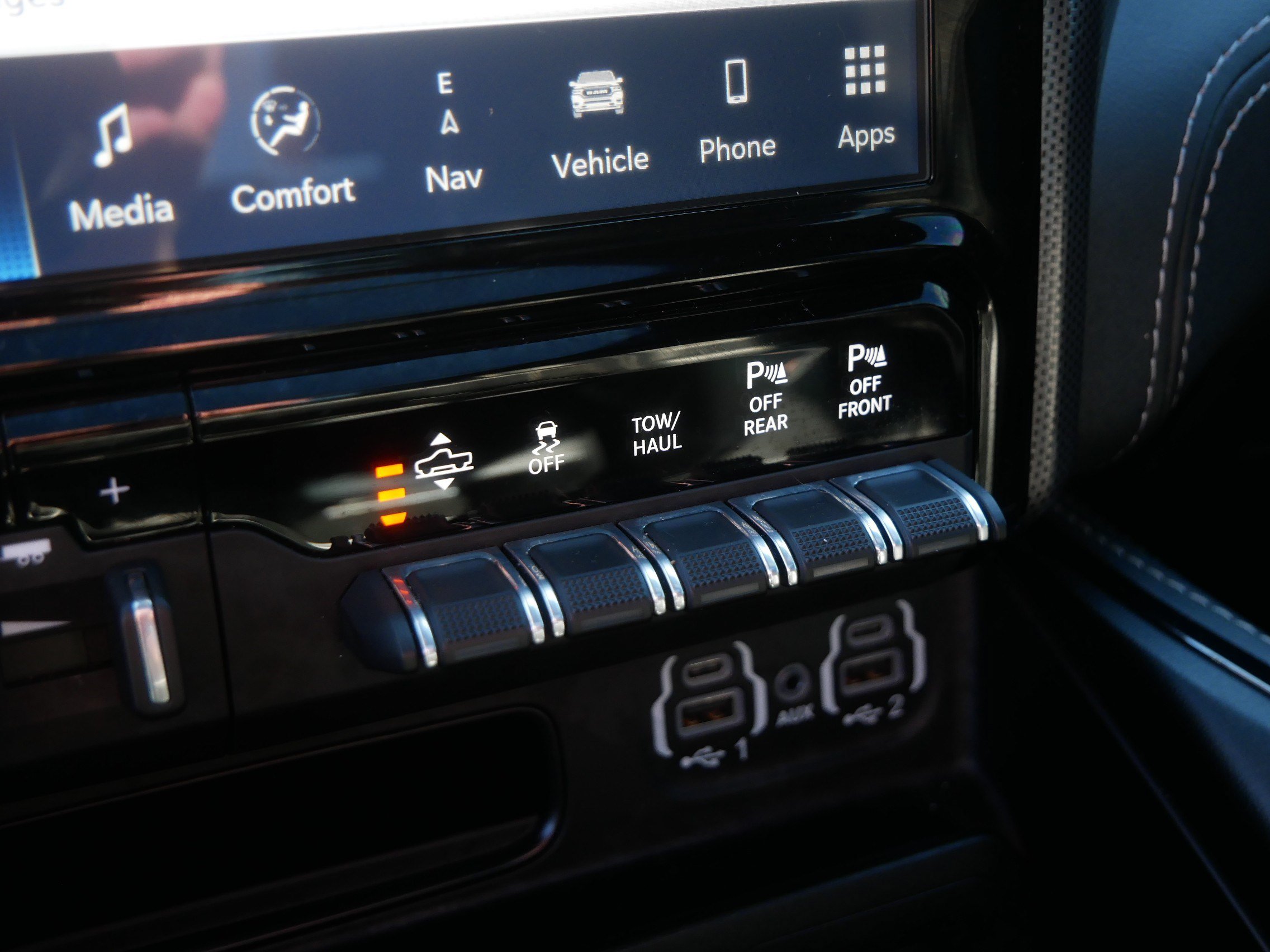 Certified 2024 RAM 1500 Limited AWD/4WD image 34