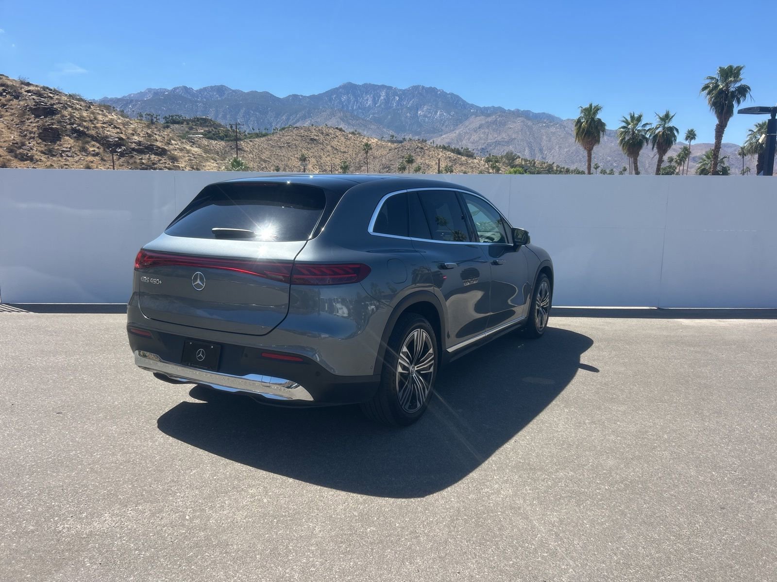 Used 2023 Mercedes-Benz EQS 450+ SUV image 5
