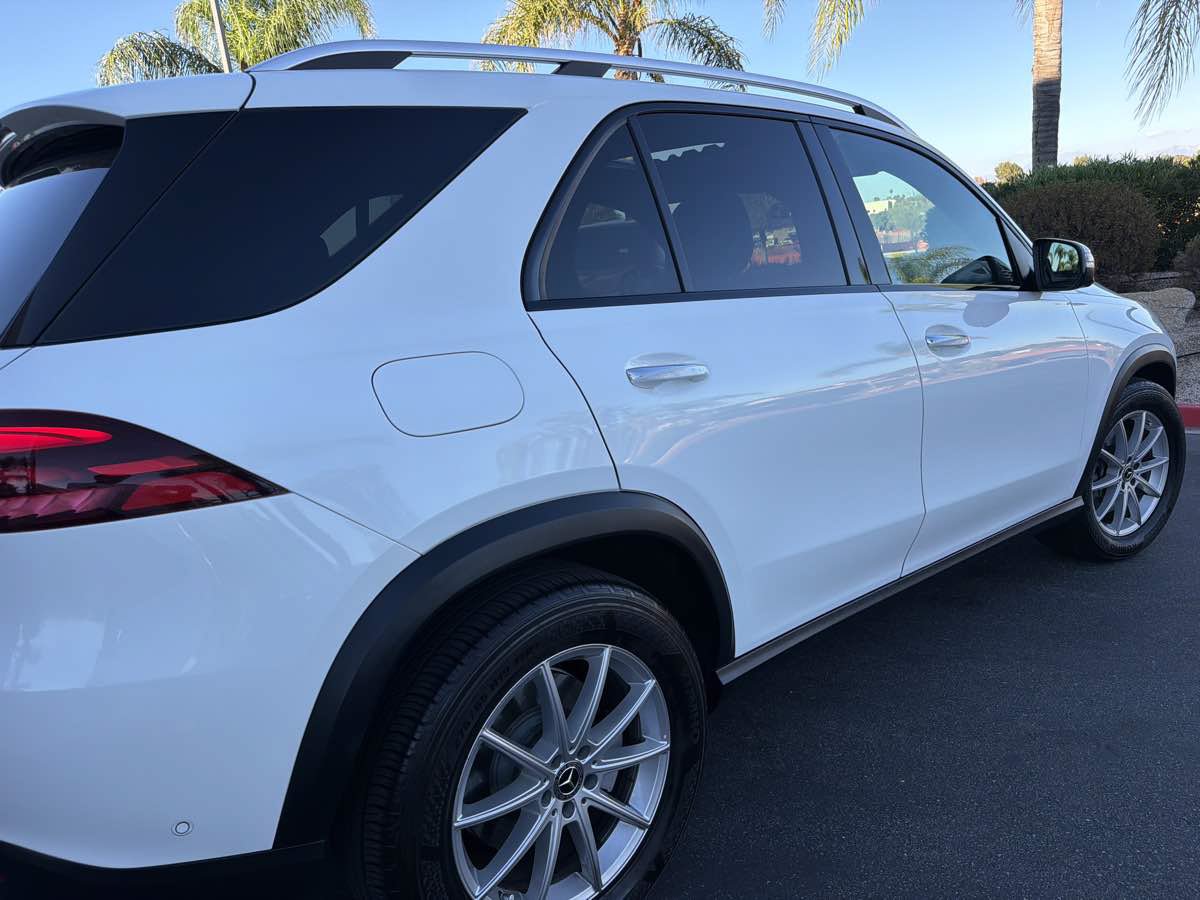 Used 2024 Mercedes-Benz GLE 450e 4MATIC image 23