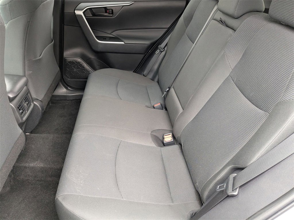 Used 2025 Toyota RAV4 LE image 27