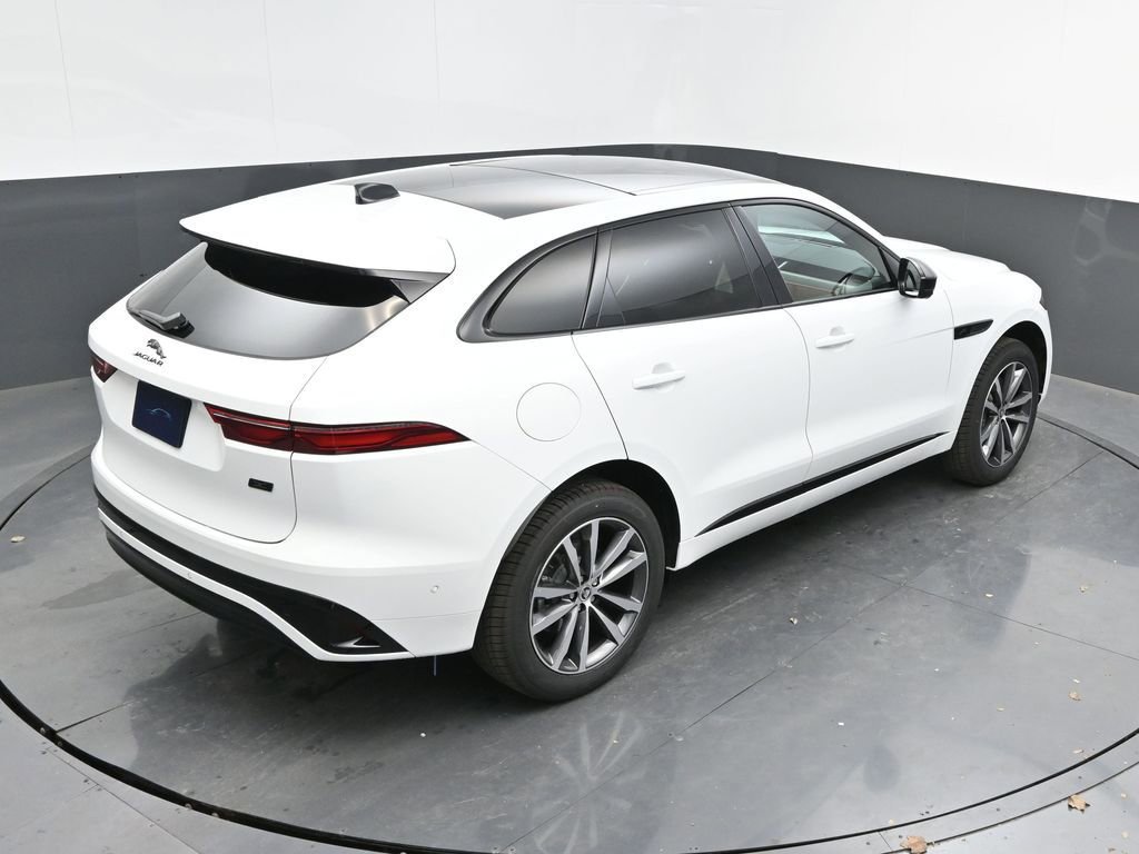 New 2026 Jaguar F-PACE R-Dynamic S image 33