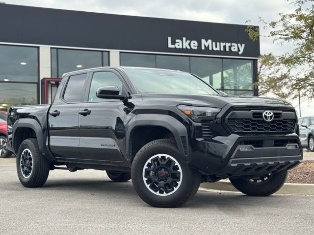 Used 2024 Toyota Tacoma TRD Off-Road image 1
