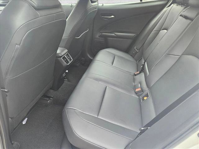 Used 2021 Lexus UX 250h w/ Premium Package image 18