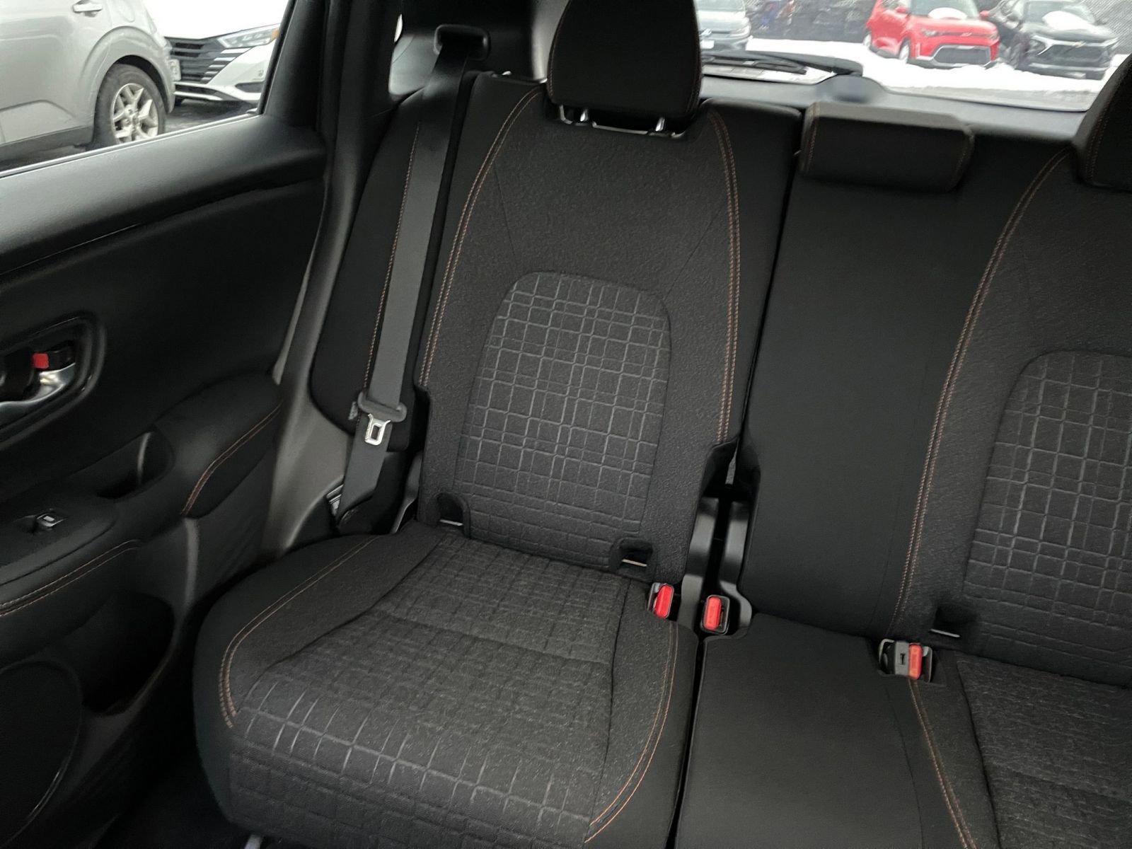 Used 2025 Honda HR-V Sport image 36