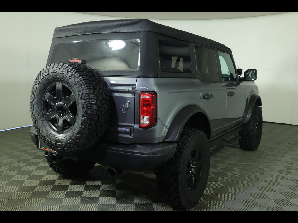 Used 2024 Ford Bronco Black Diamond AWD/4WD image 12