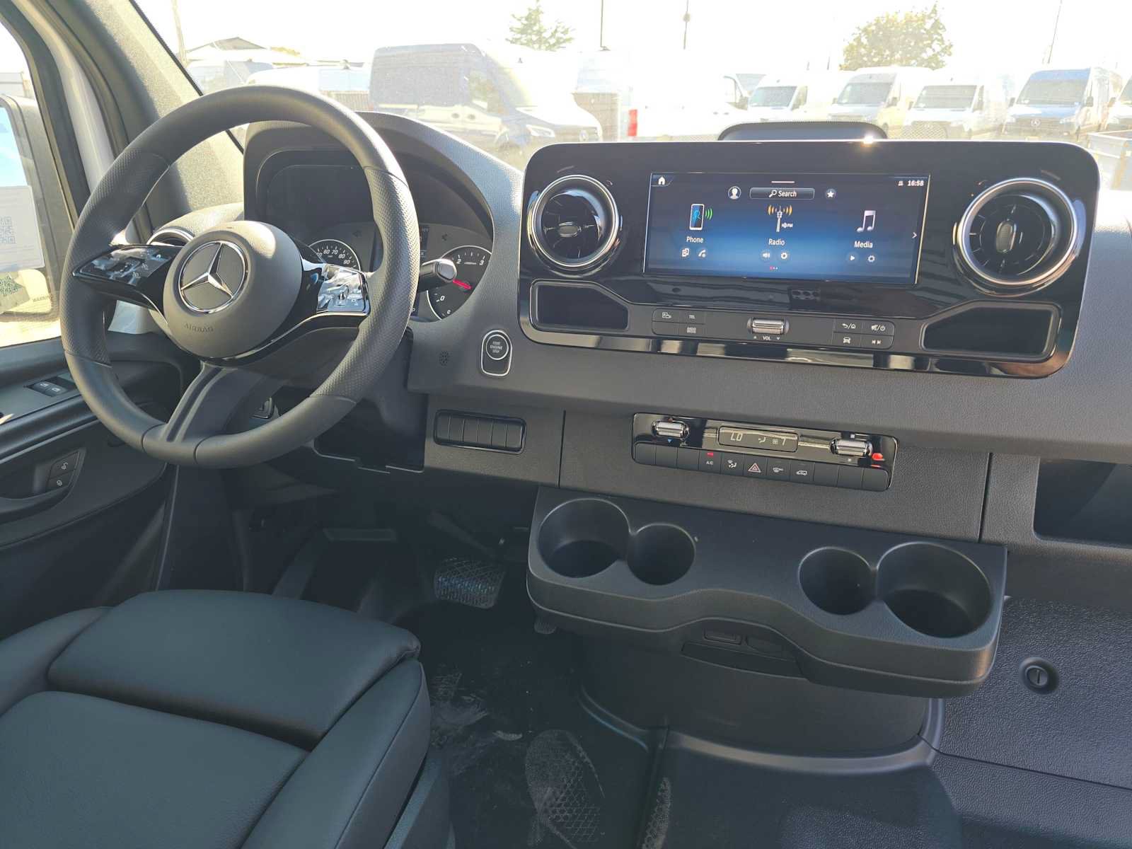 New 2026 Mercedes-Benz Sprinter 2500 image 12