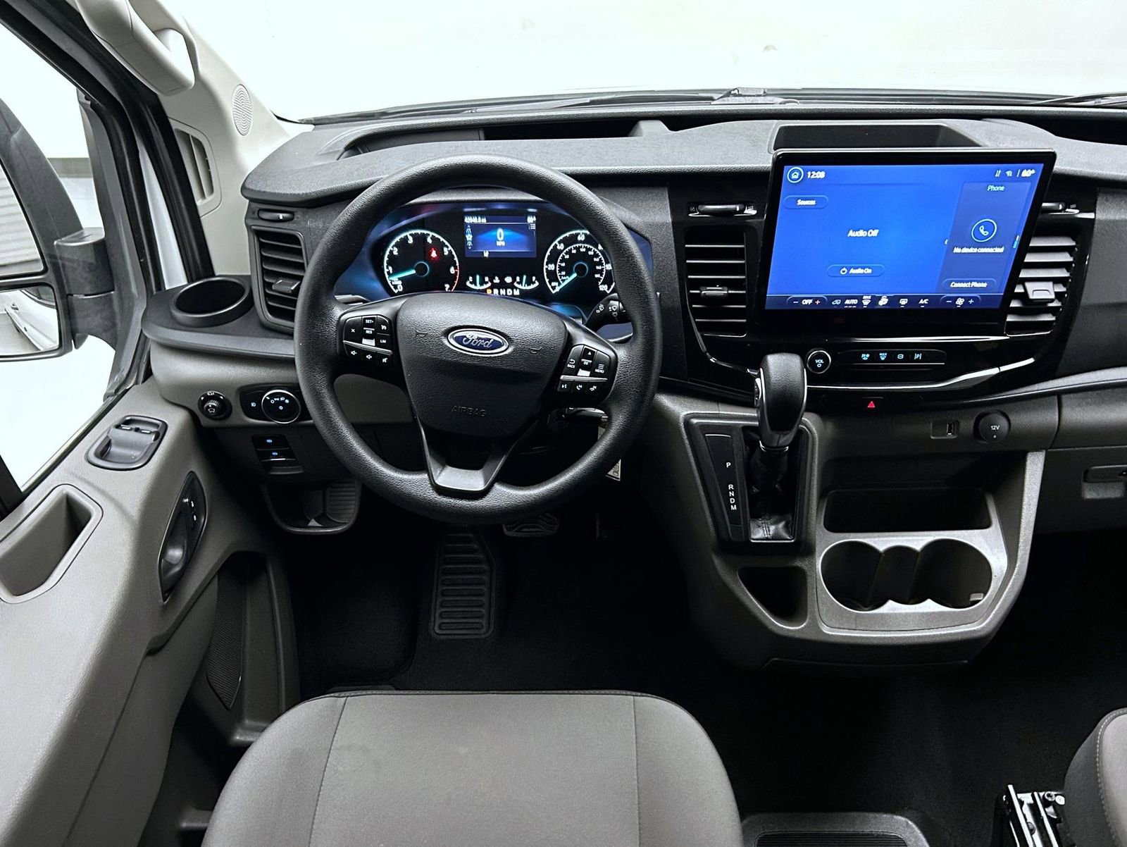 Used 2024 Ford Transit 350 XLT RWD image 14