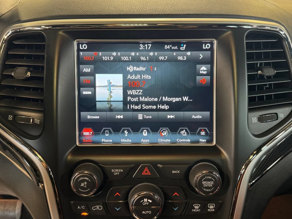 Used 2015 Jeep Grand Cherokee SRT w/ Quick Order Package 26J AWD/4WD image 17