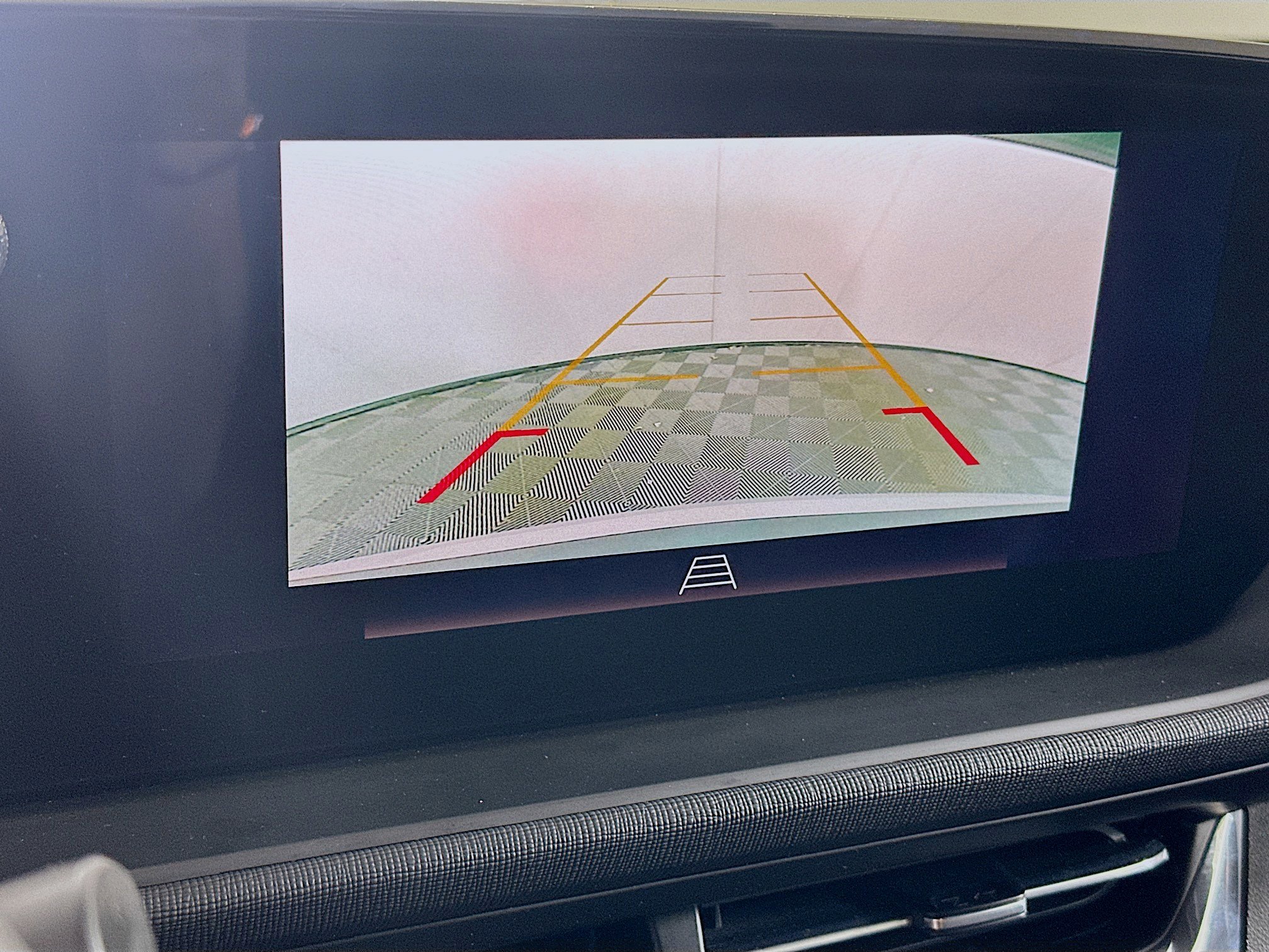 Used 2025 Buick Envista Preferred image 21