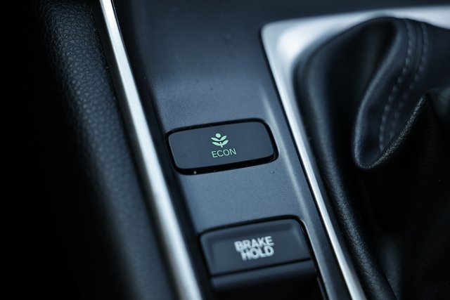 Used 2019 Honda Accord Sport image 40