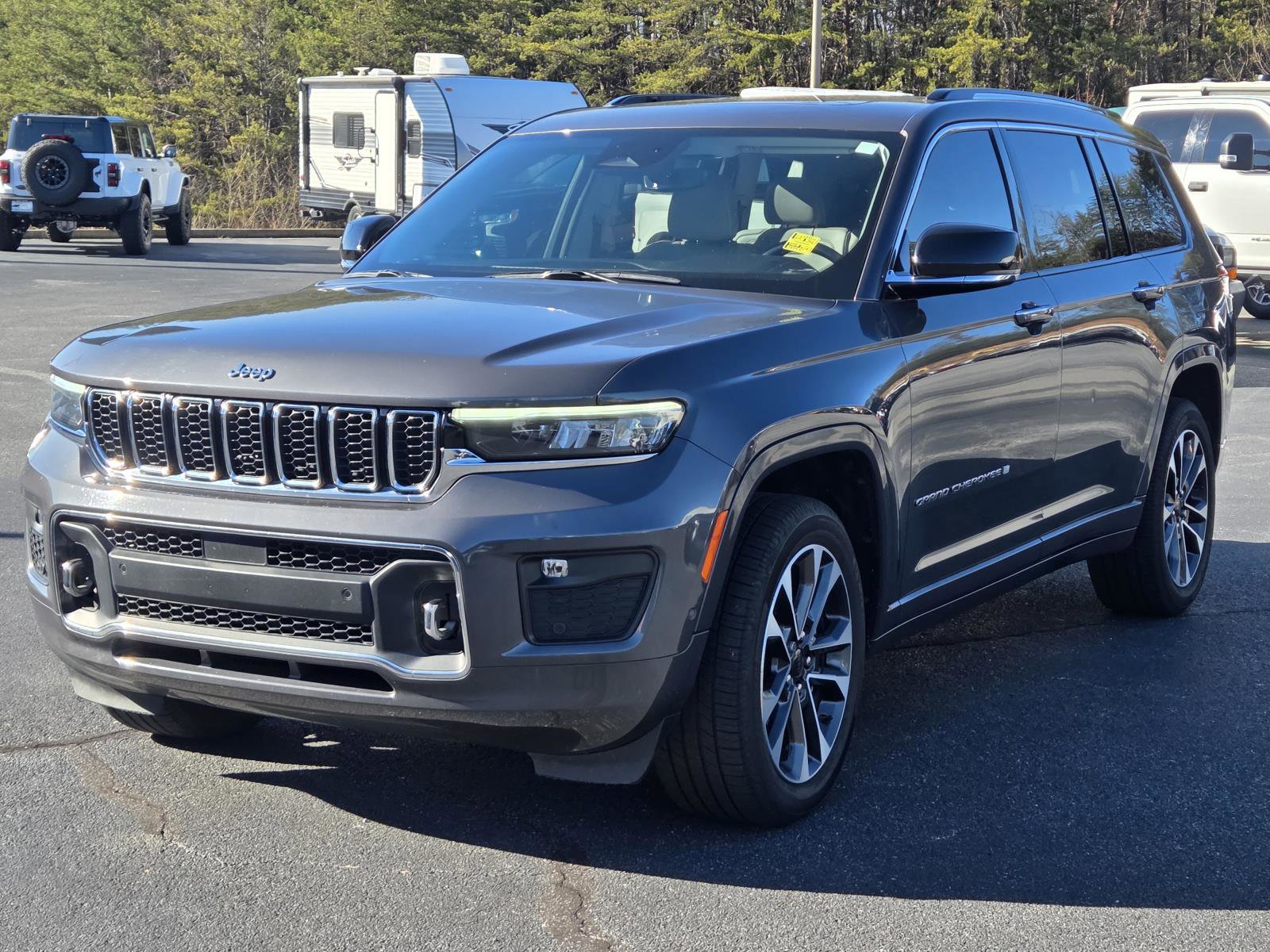 Used 2021 Jeep Grand Cherokee L Overland image 4