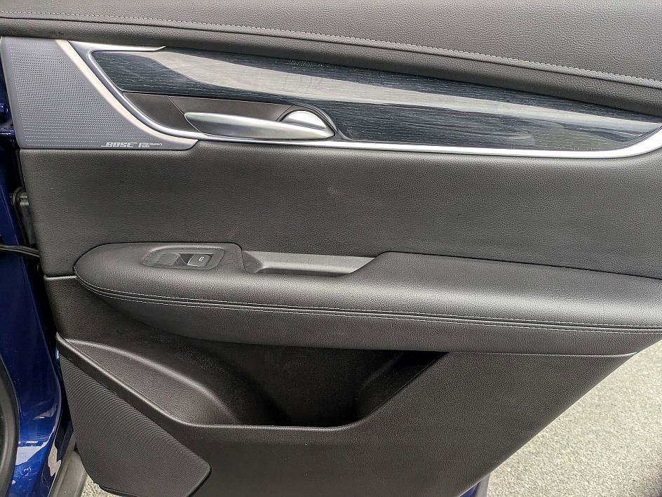 Certified 2025 Cadillac XT5 Premium Luxury image 31