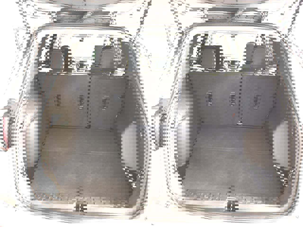 Used 2023 Chevrolet Equinox LT image 23