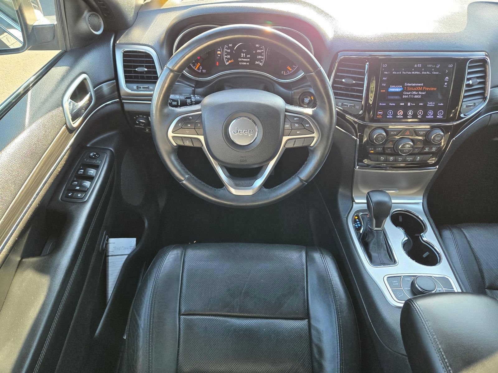 Used 2019 Jeep Grand Cherokee Limited w/ Luxury Group II AWD/4WD image 16