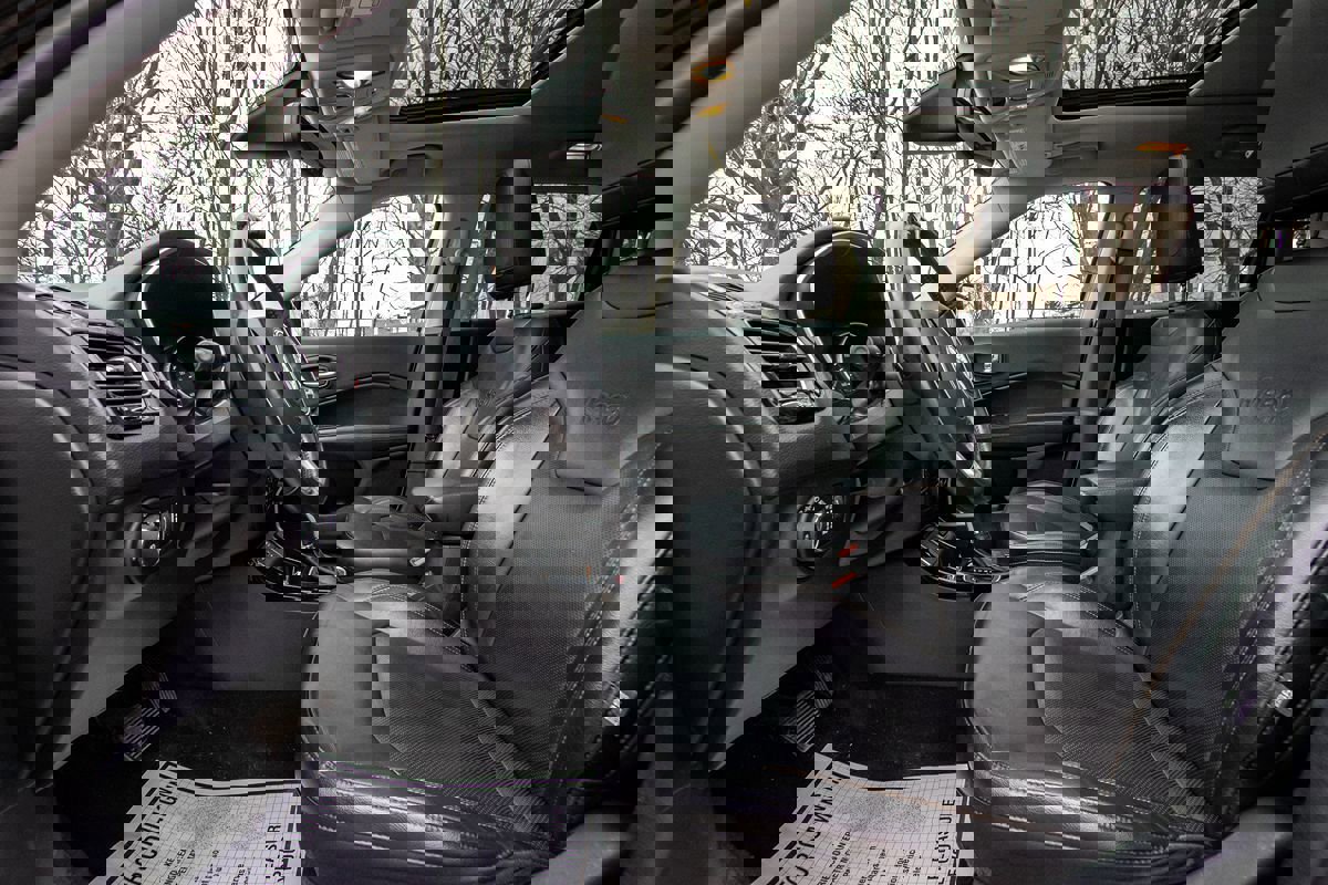 Used 2018 Jeep Compass Limited w/ Navigation Group image 9