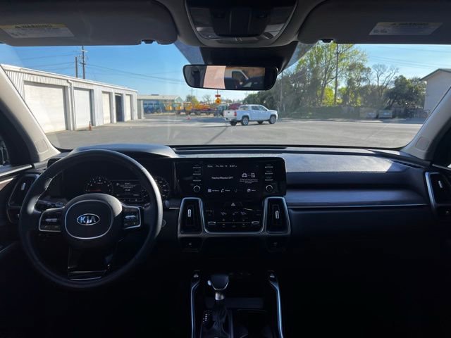 Used 2021 Kia Sorento EX image 21