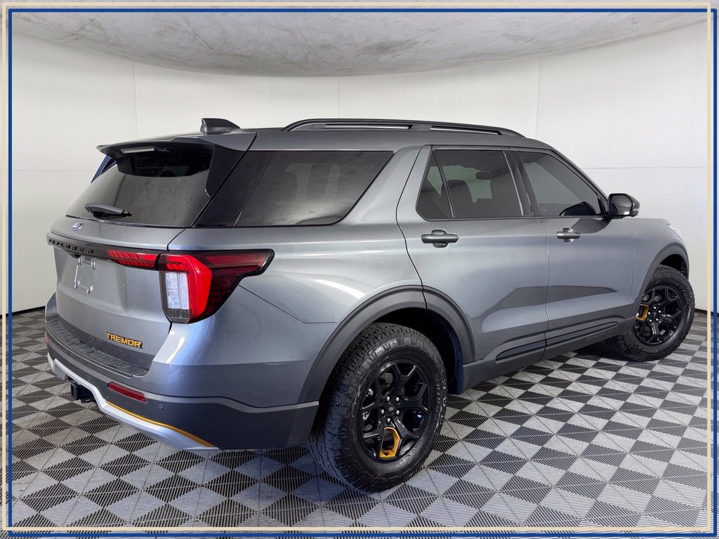 Used 2026 Ford Explorer Tremor AWD/4WD image 10