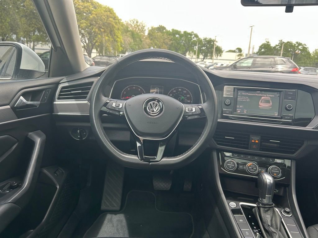 Used 2019 Volkswagen Jetta SE image 46